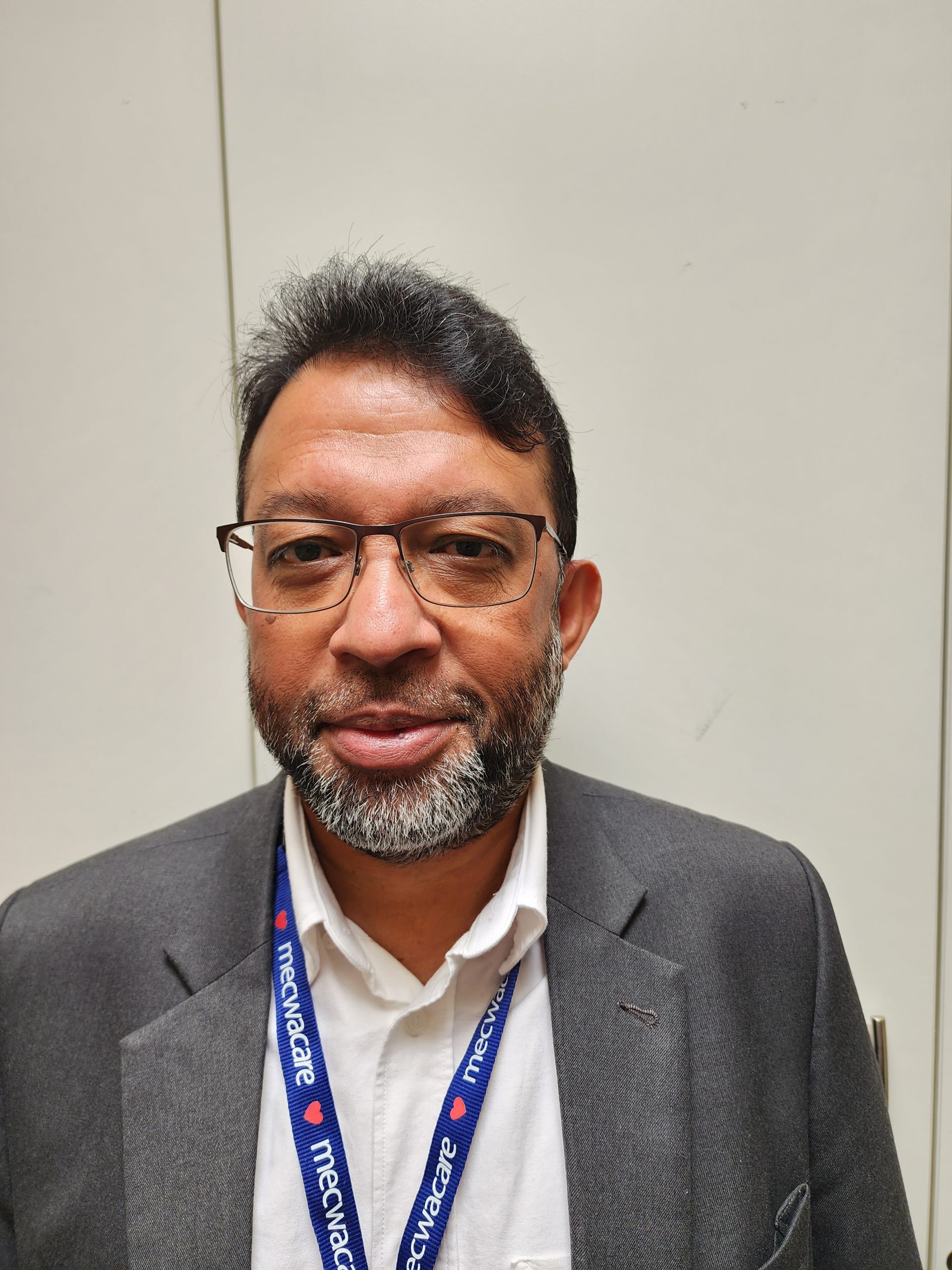 Dr Mirza Hossain
